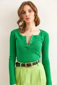 Olalook Women's Grass Green Plaid Camisole Blouse - Image 3