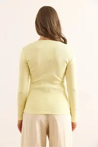 Olalook Women Light Yellow Plaid Camisole Blouse - Image 2