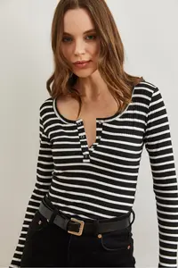 Olalook Women's Long Black and White Plaid Camisole Blouse - Image 4