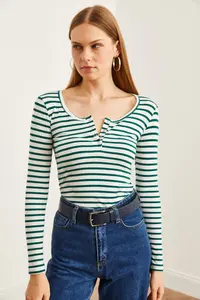 Olalook Women's Thick Ribbed Emerald Green Plaid Camisole Blouse - Image 3