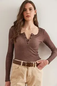 Olalook Women's Washed Bitter Brown Plaid Camisole Blouse - Image 3