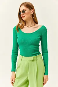Olalook Women's Grass Green Wide Collar Camisole Blouse - Image 4