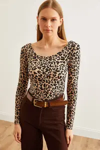 Olalook Women's Leopard Beige Wide Collar Camisole Blouse