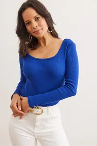 Olalook Women's Saks Blue Wide Collar Camisole Blouse - Image 6