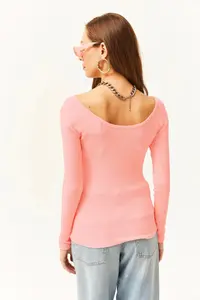 Olalook Women's Salmon Wide Collar Camisole Blouse - Image 5