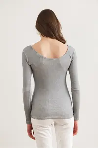 Olalook Women's Washed Gray Wide Collar Camisole Blouse - Image 2