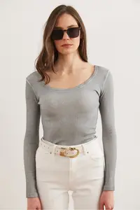 Olalook Women's Washed Gray Wide Collar Camisole Blouse - Image 3