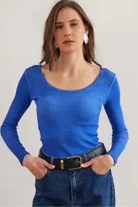 Olalook Women's Washed Saks Blue Wide Collar Camisole Blouse