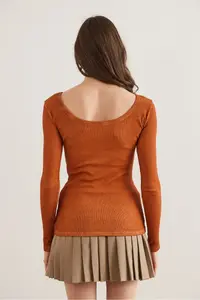 Olalook Women's Washed Tan Wide Collar Camisole Blouse - Image 2