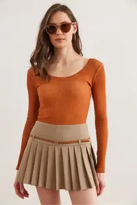 Olalook Women's Washed Tan Wide Collar Camisole Blouse - Image 3