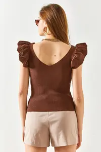 Olalook Women's Bitter Brown Front Back V Shoulder Ruffle Knitwear Blouse - Image 7