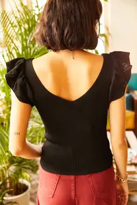 Olalook Women's Black Front Back V Shoulder Ruffle Knitwear Blouse - Image 5