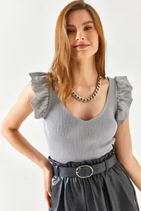 Olalook Women's Gray Front Back V Shoulder Ruffle Knitwear Blouse