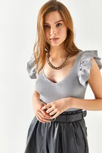 Olalook Women's Gray Front Back V Shoulder Ruffle Knitwear Blouse - Image 4