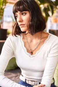 Olalook Women's Ecru Collar Lace V-Neck Camisole Knitted Blouse - Image 3