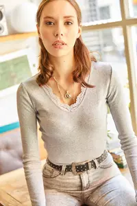 Olalook Women's Gray Collar Lace V-Neck Camisole Knitted Blouse - Image 2
