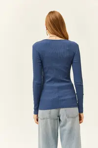 Olalook Women's Indigo Collar Lace V-Neck Camisole Knitted Blouse - Image 2