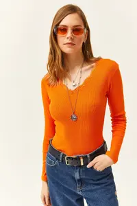 Olalook Women's Orange Collar Lace V-Neck Camisole Knitted Blouse - Image 3