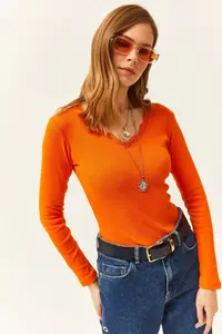 Olalook Women's Orange Collar Lace V-Neck Camisole Knitted Blouse - Image 5