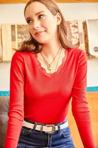 Olalook Women's Red Collar Lace V-Neck Camisole Knitted Blouse - Image 3