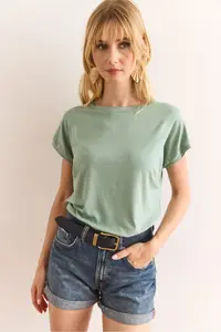 Olalook Women's Green Bat Knitted Viscose Blouse - Image 3