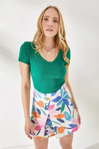 Olalook Women's Saks Blue Green V-Neck Short Sleeve 2-Piece Set Blouse - Image 7