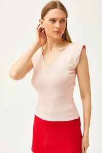 Olalook Women's Powder Shoulder and Skirt Detailed Front Back V Knitwear Blouse - Image 4
