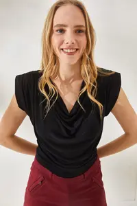 Olalook Women's Black Padded Collar Loose Blouse - Image 5
