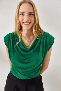 Olalook Women's Grass Green Padded Collar Loose Blouse - Image 2
