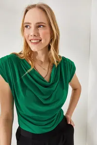 Olalook Women's Grass Green Padded Collar Loose Blouse - Image 4