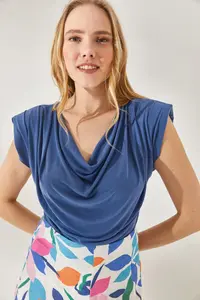 Olalook Women's Indigo Padded Collar Loose Blouse - Image 2