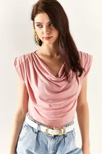 Olalook Women's Powder Padded Collar Loose Blouse - Image 2