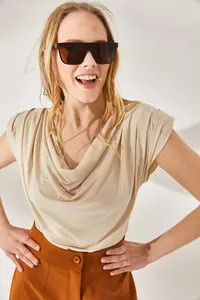 Olalook Women's Stone Padded Collar Loose Blouse - Image 2