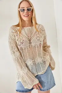 Olalook Women's Ecru V Detailed Spanish Sleeve Openwork Blouse - Image 3