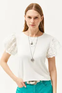 Olalook Women's Ecru Scalloped Knitted Viscose Blouse - Image 3