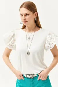 Olalook Women's Ecru Scalloped Knitted Viscose Blouse - Image 5