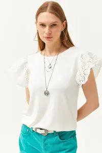 Olalook Women's Ecru Scalloped Knitted Viscose Blouse - Image 6