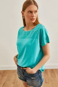 Olalook Women's Mint Green Scallop Detailed Bat Blouse - Image 3