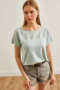 Olalook Women's Aqua Green Scallop Detailed Bat Blouse - Image 2