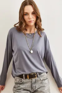 Olalook Women's Dark Gray Crew Neck Bat-Floated Viscose Blouse - Image 3