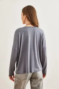 Olalook Women's Dark Gray Crew Neck Bat-Floated Viscose Blouse - Image 6