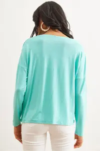 Olalook Women's Mint Green Crew Neck Bat-Floated Viscose Blouse - Image 2
