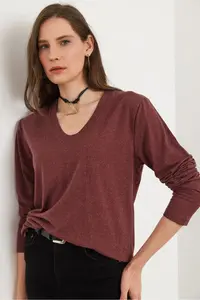 Olalook Women's Dark Rose V-Neck Wool Viscose Flowy Blouse - Image 6
