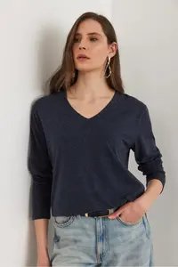 Olalook Women's Navy Blue V-Neck Wool Viscose Flowy Blouse - Image 3
