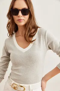 Olalook Women's Gray White Collar Detailed Raised Lycra Blouse - Image 4