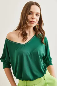 Olalook Women's Green Silver Stitching Detailed V-Neck Viscose Blouse - Image 6