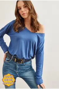 Olalook Women's Indigo Silver Stitching Detailed V-Neck Viscose Blouse