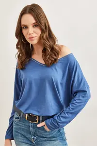 Olalook Women's Indigo Silver Stitching Detailed V-Neck Viscose Blouse - Image 2