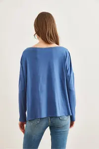 Olalook Women's Indigo Silver Stitching Detailed V-Neck Viscose Blouse - Image 5