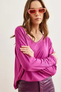 Olalook Women's Purple Silver Stitching Detailed V-Neck Viscose Blouse - Image 4